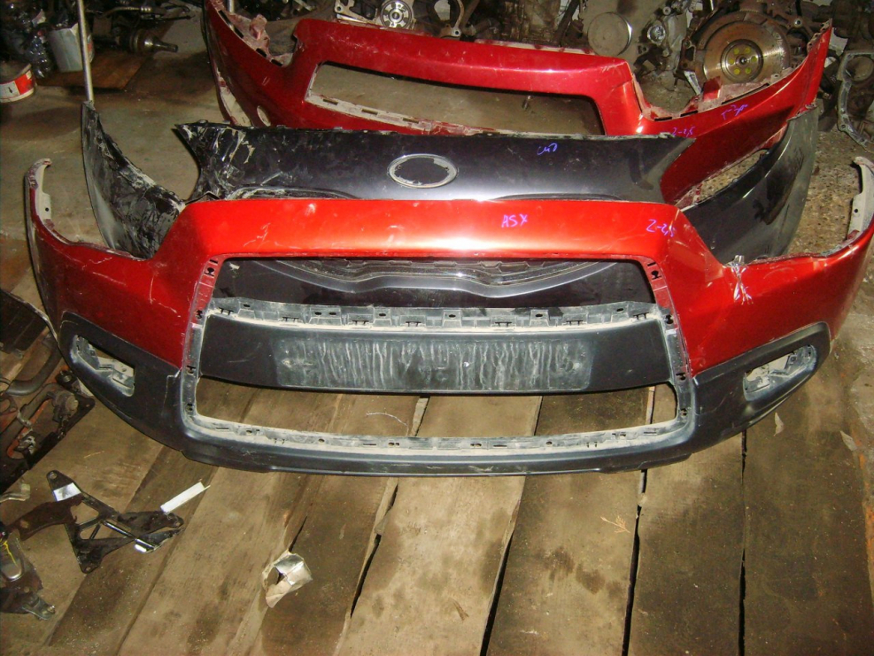 Бампер передний Mitsubishi Outlander XL