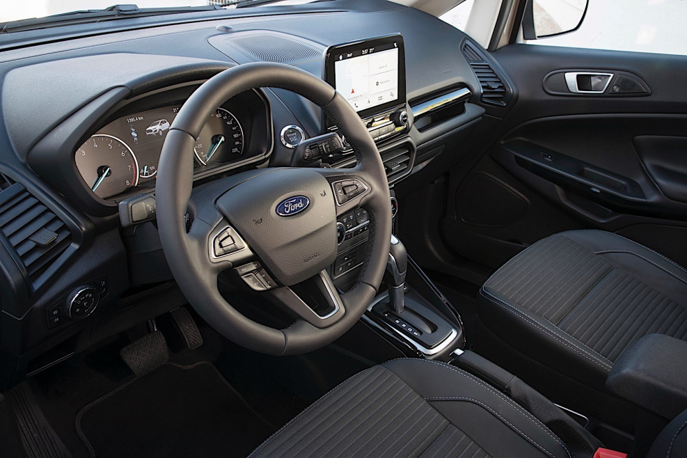 Ford ECOSPORT 2017 салон
