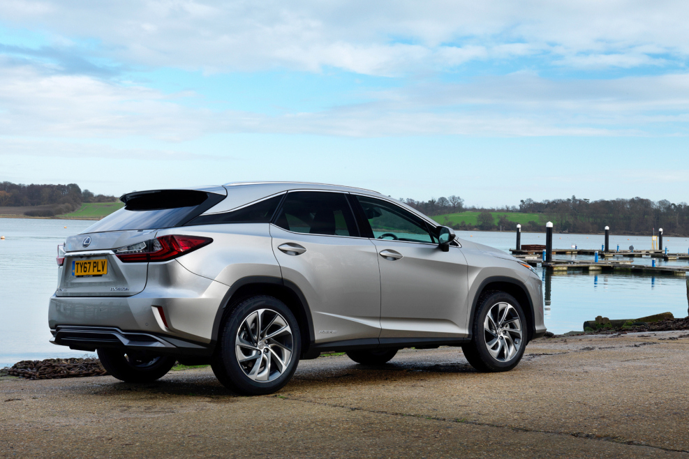Lexus RX 450h Khan