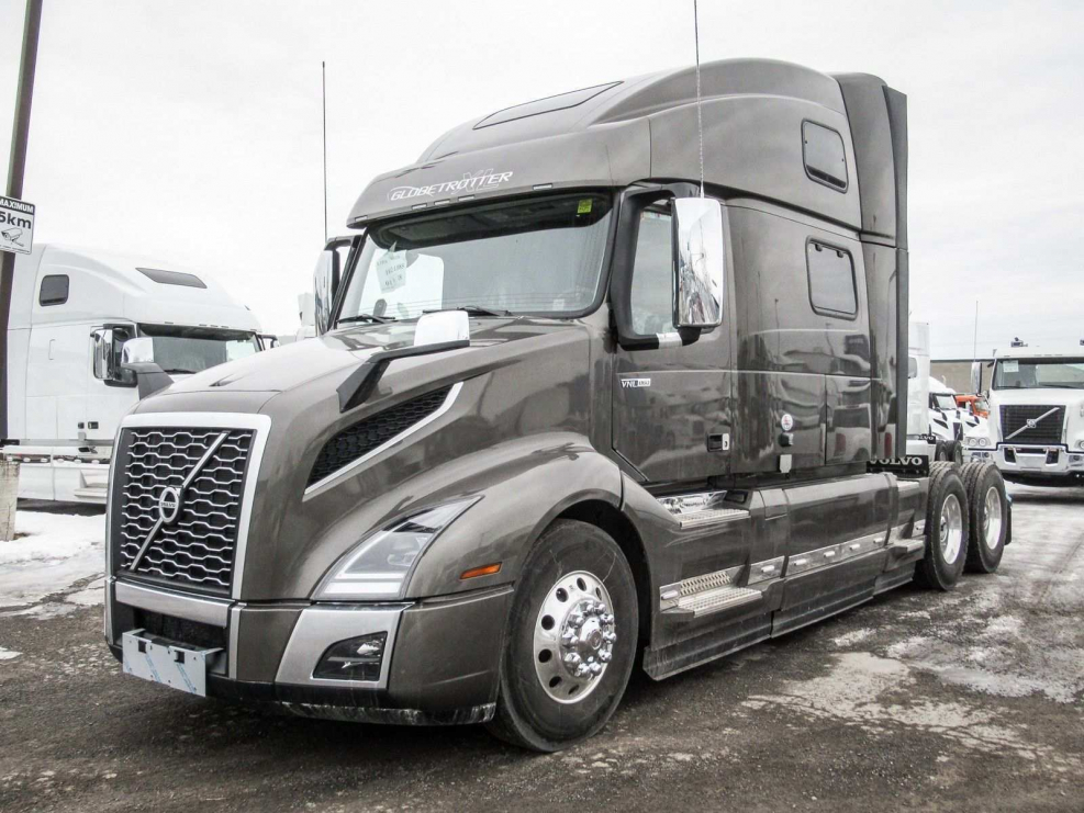 Truck Volvo VNL 860