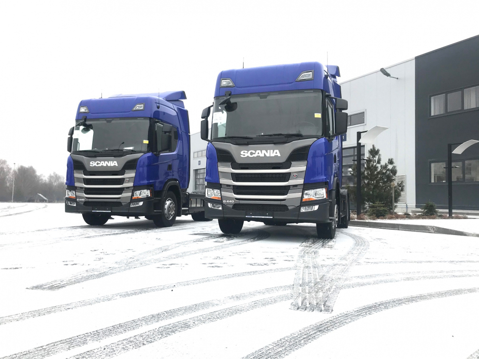 Scania g440 6x4 тягач