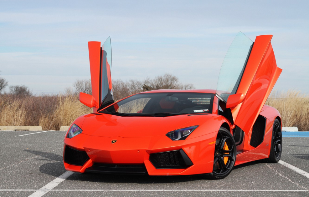 Lamborghini Aventador lp700-4 оранжевый