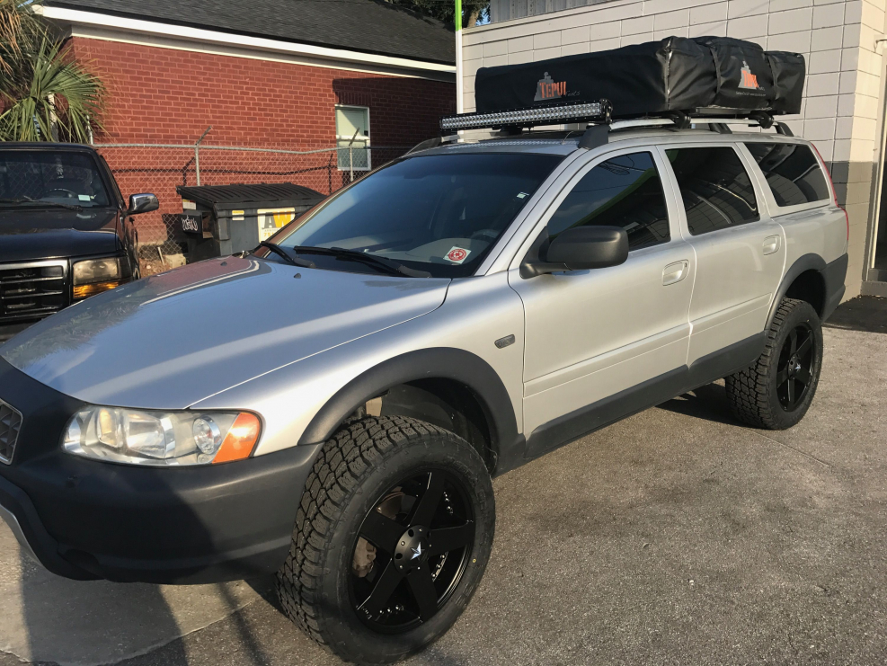 Volvo xc70 хаки