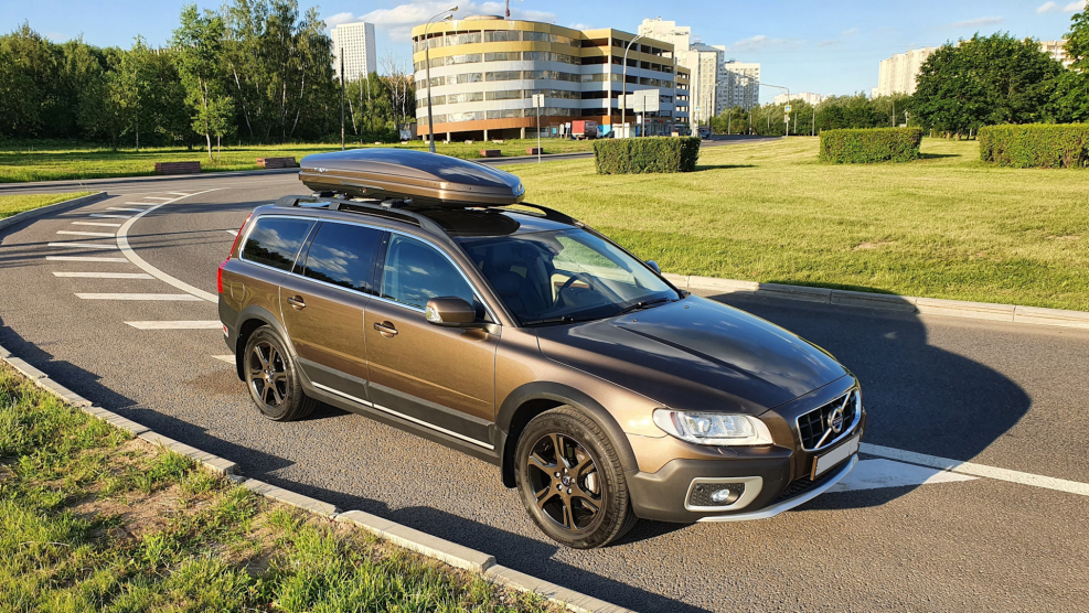Volvo xc70 2020