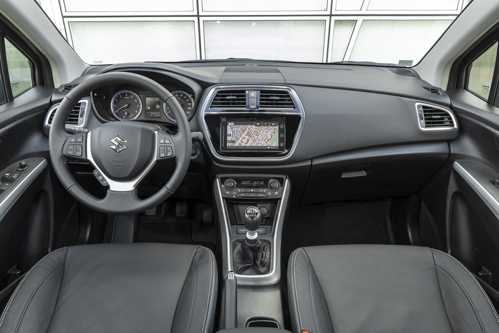 Сузуки sx4 2014 салон