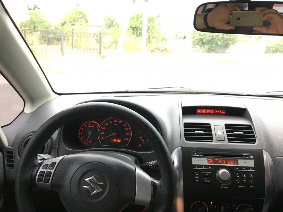 Suzuki sx4 2013 салон