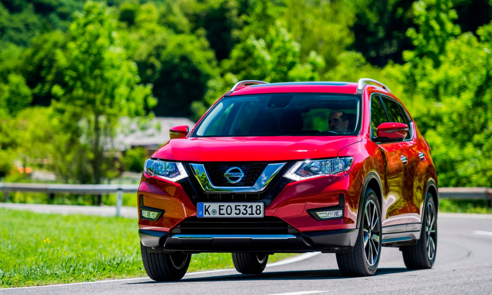 Nissan x-Trail 202й