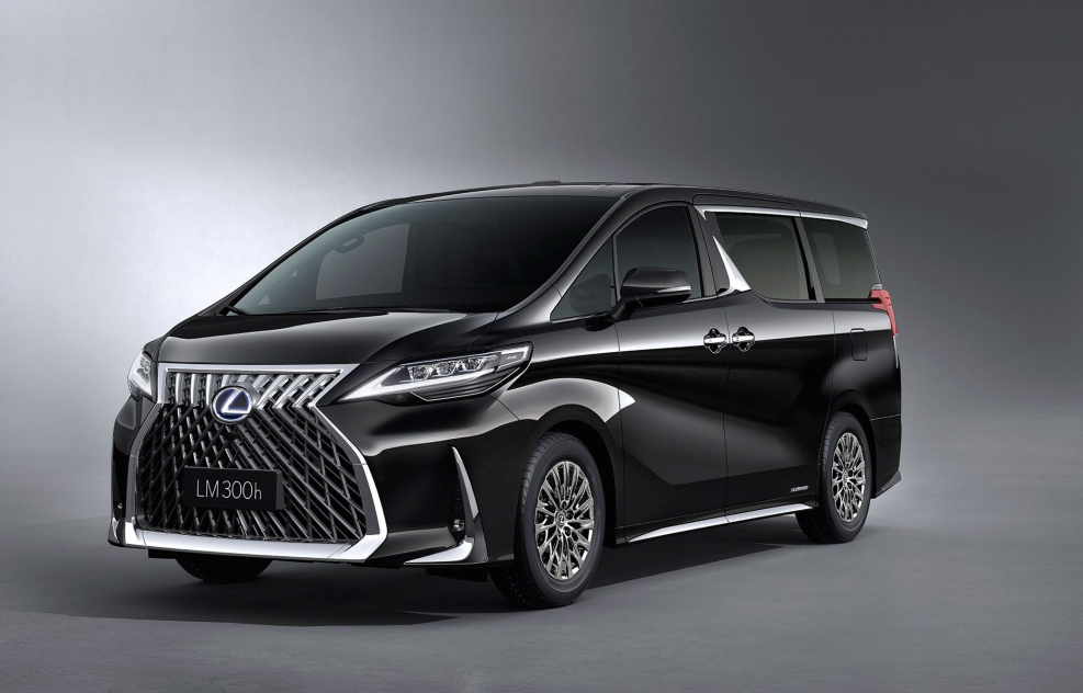 Lexus lm350