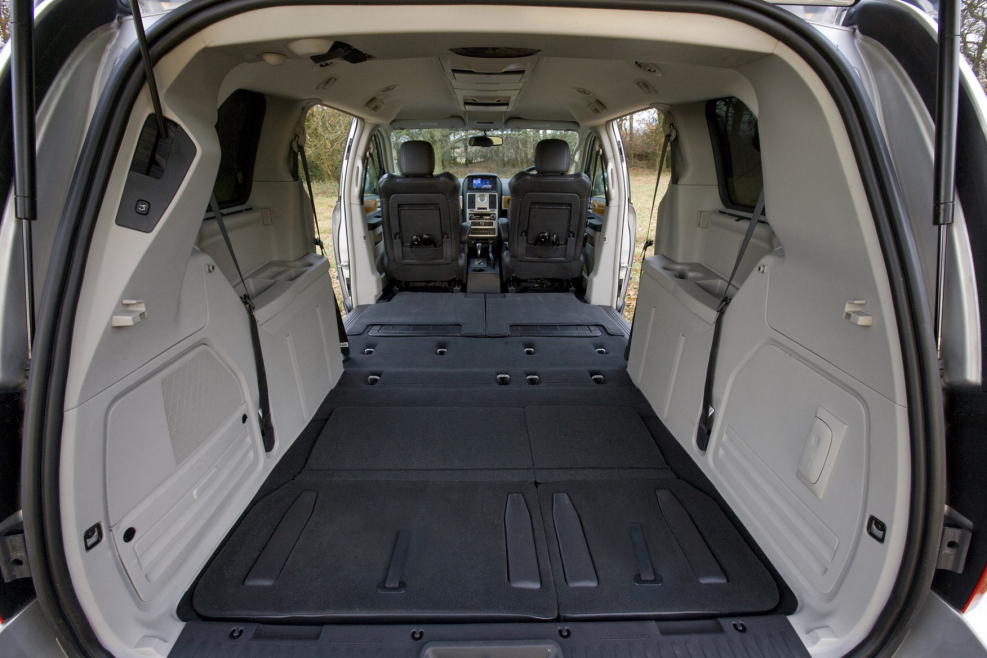 Салон Chrysler Grand Voyager 4