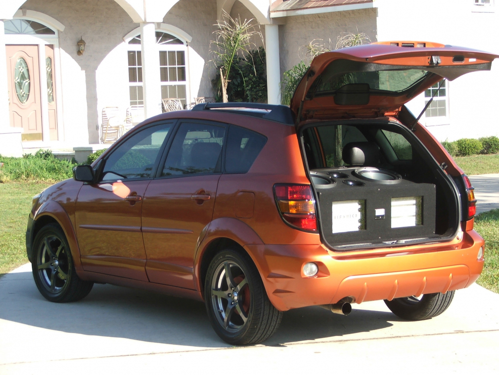 Pontiac Vibe stance