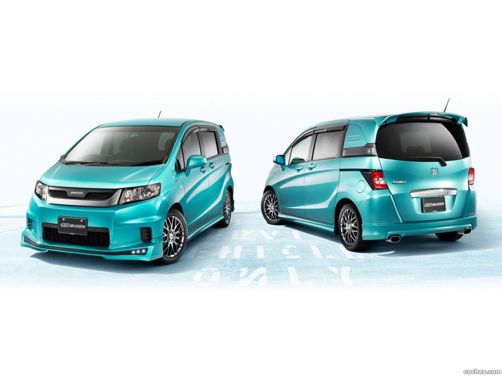 Honda freed Spike Camping