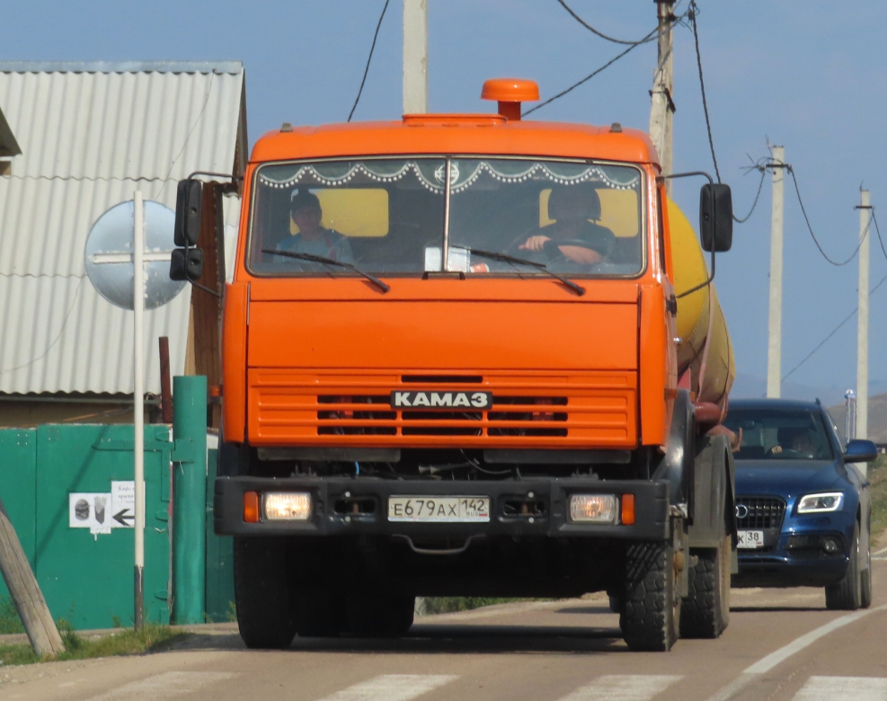 КАМАЗ 65115 142
