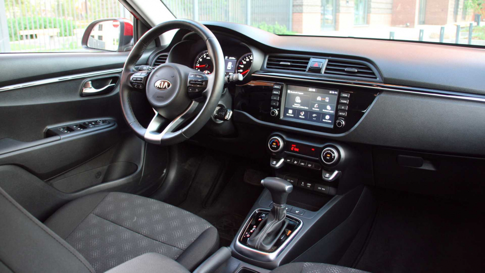 Kia Rio x-line салон