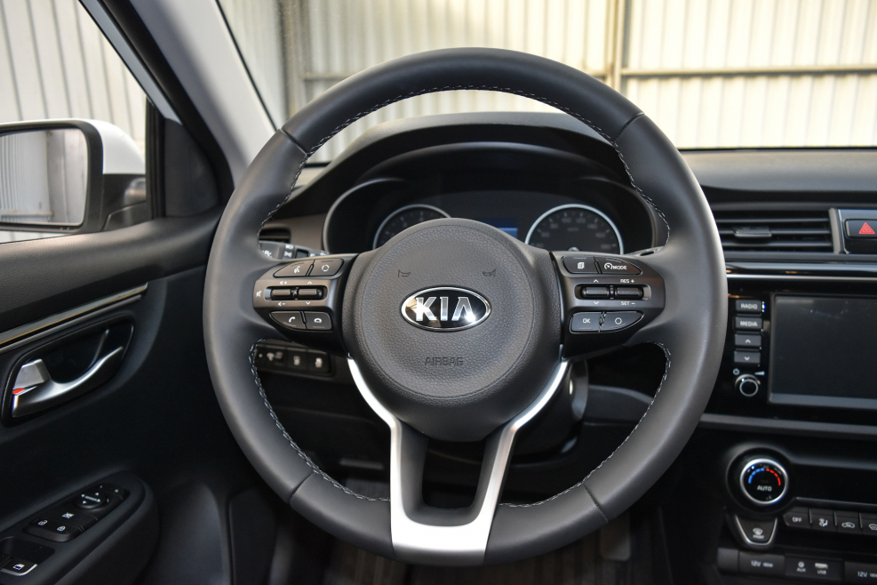 Kia Rio 2018 Prestige салон