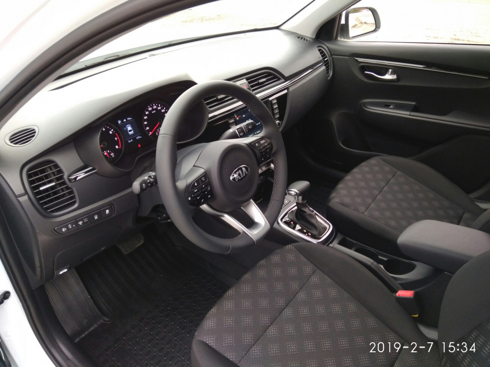 Kia Rio 2020 комплектация Prest
