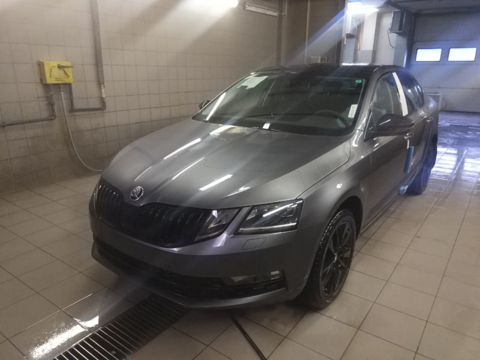 Octavia a7 FL Black Edition