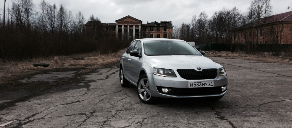 Škoda Octavia a7 Black Edition белая