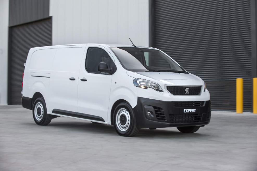 Peugeot Expert l3 белый