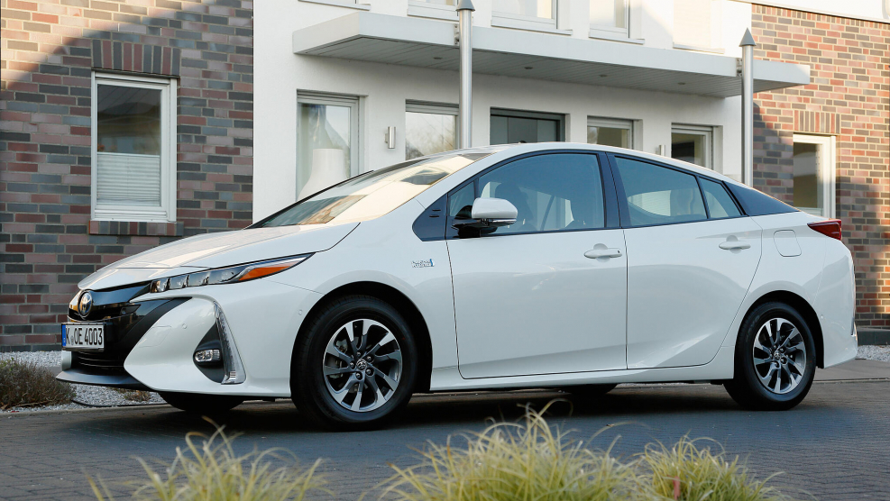 Toyota Prius 2011 Red