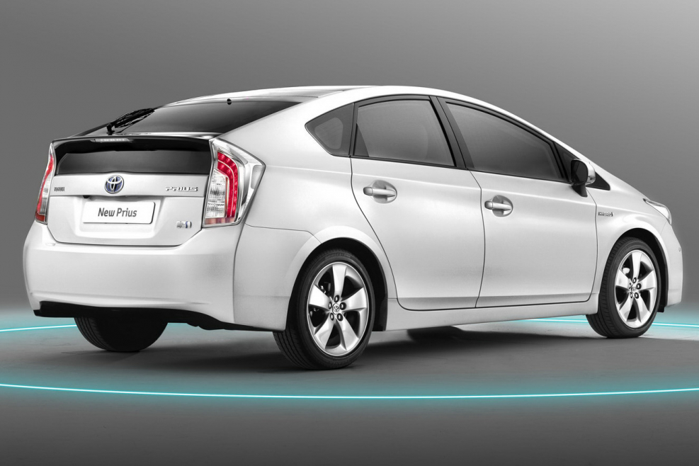 Toyota Prius 30