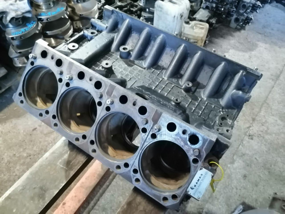 Блок ДВС КАМАЗ 740.21