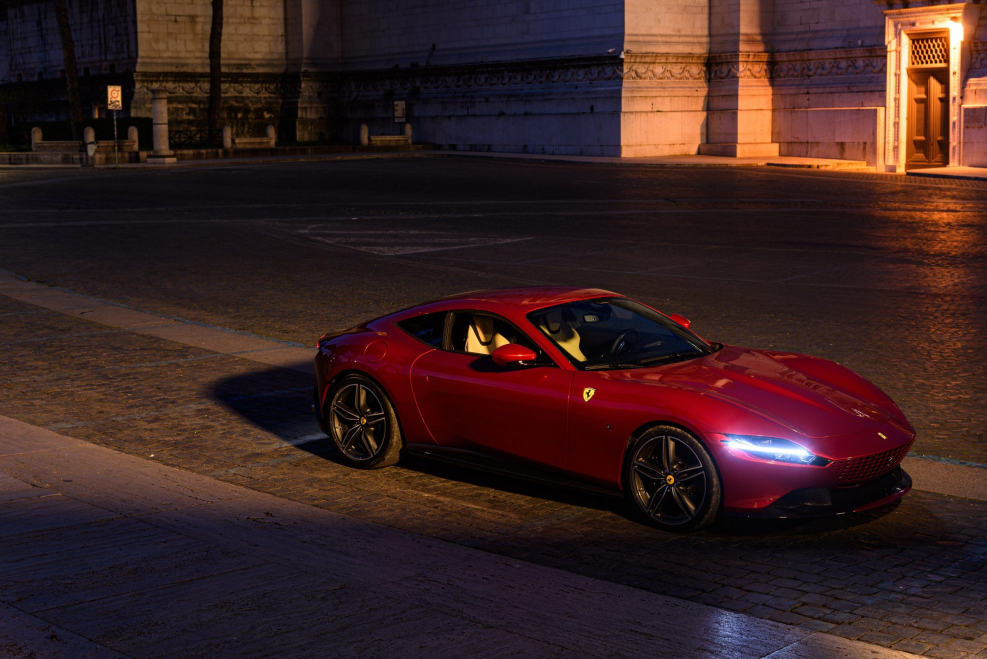 Ferrari ROMA 2019