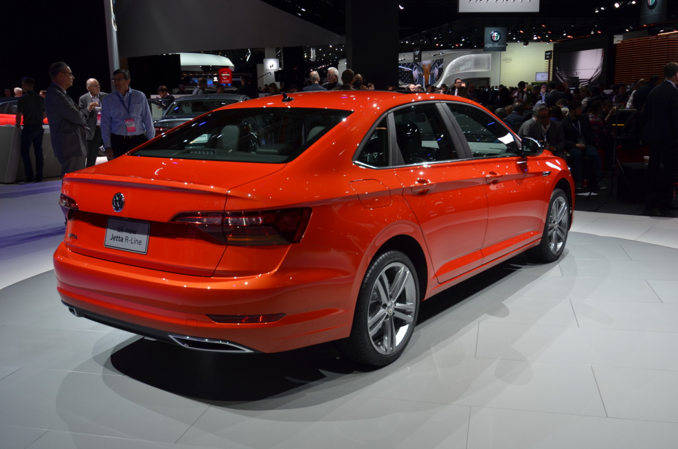 VW Джетта 7