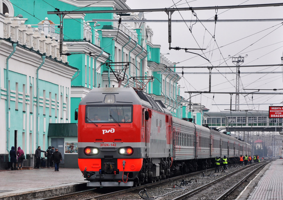 Поезд Омск РЖД Омск