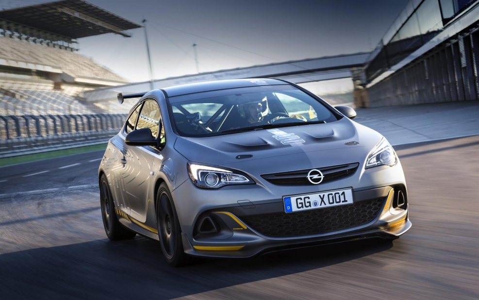 Opel Astra OPC