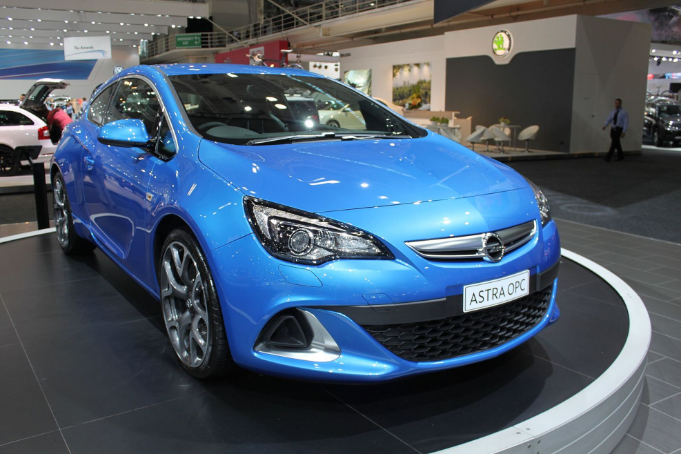 Opel Astra OPC 2015