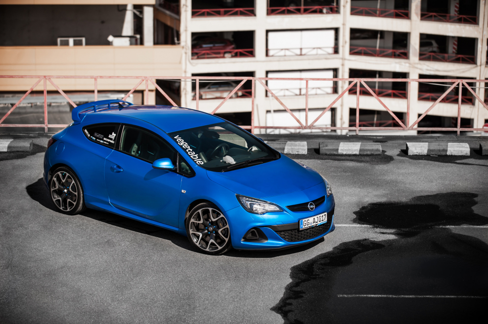 Opel Astra j OPC 2013