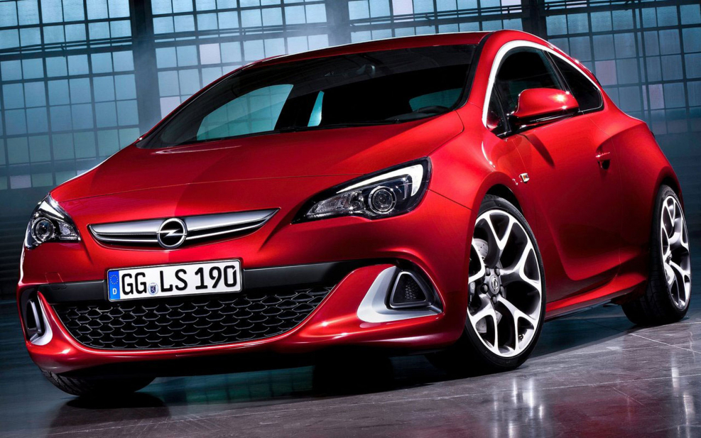 Opel Astra OPC 2013