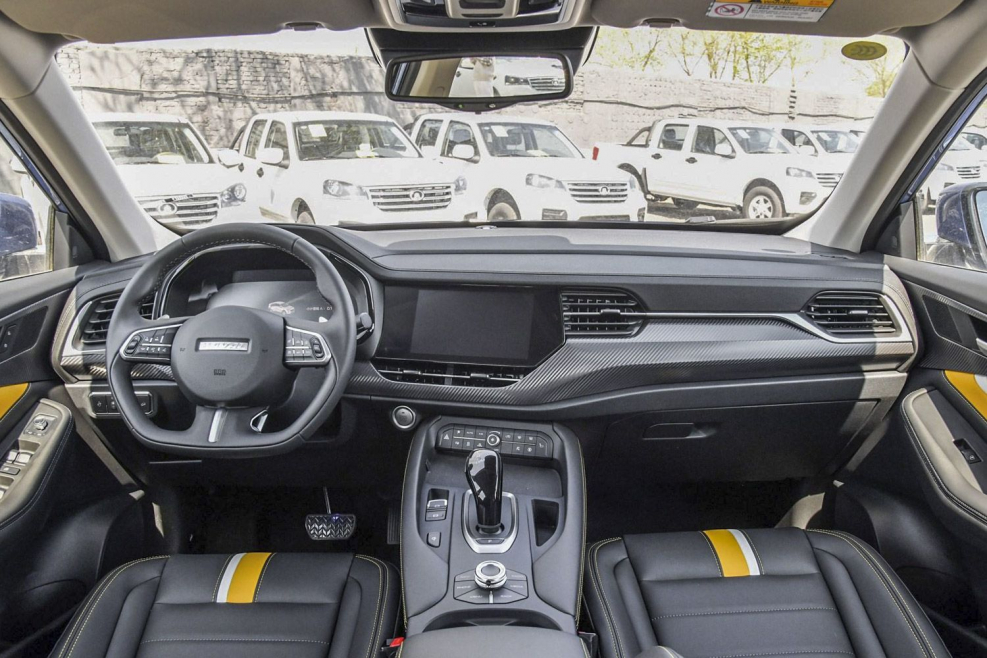 Haval f7x салон