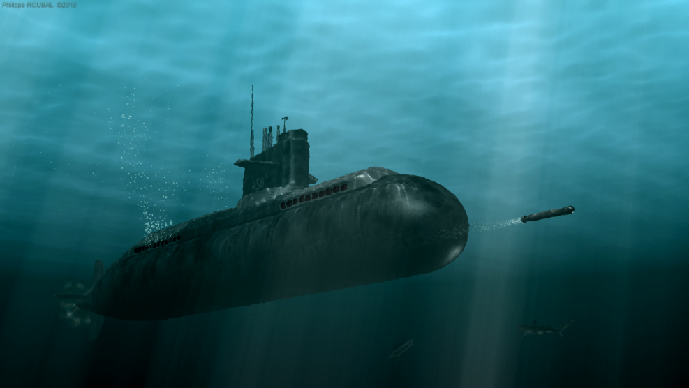 Подводная лодка под водой