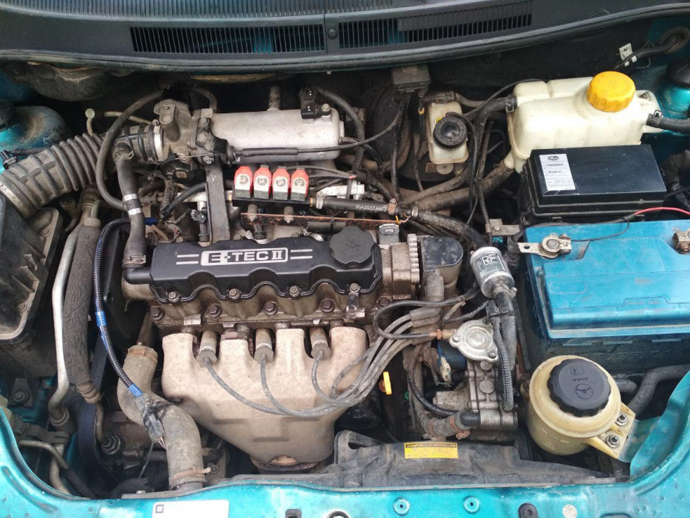 Двигатель Шевроле Авео т200 1.4