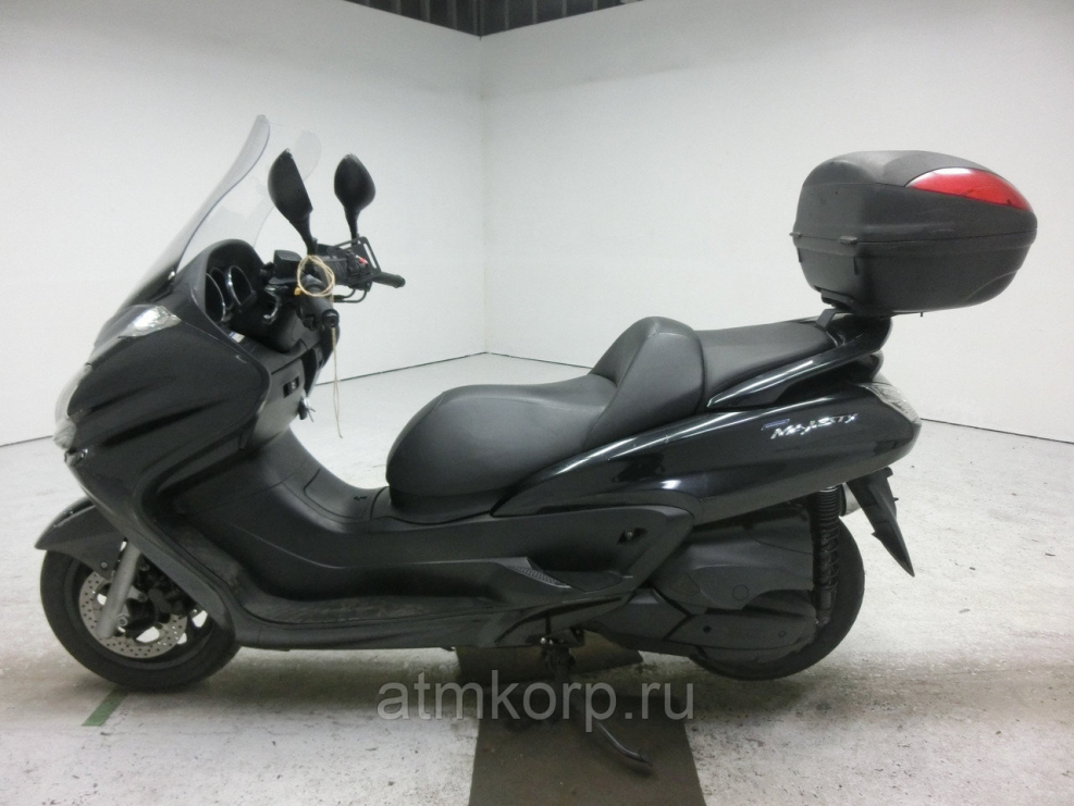 Макси скутер Ямаха 400
