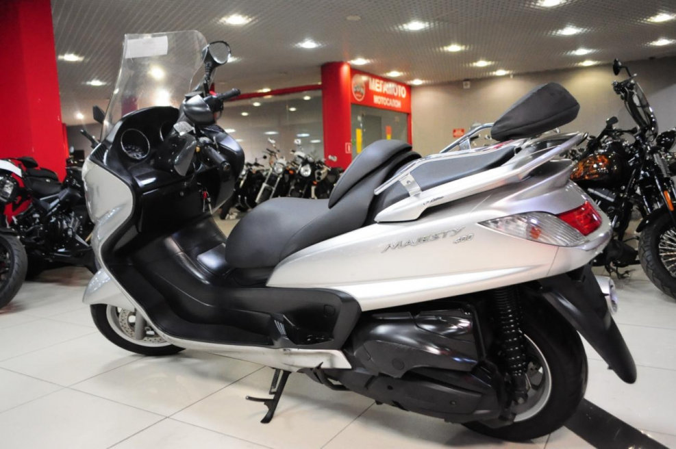 Yamaha Majesty 400
