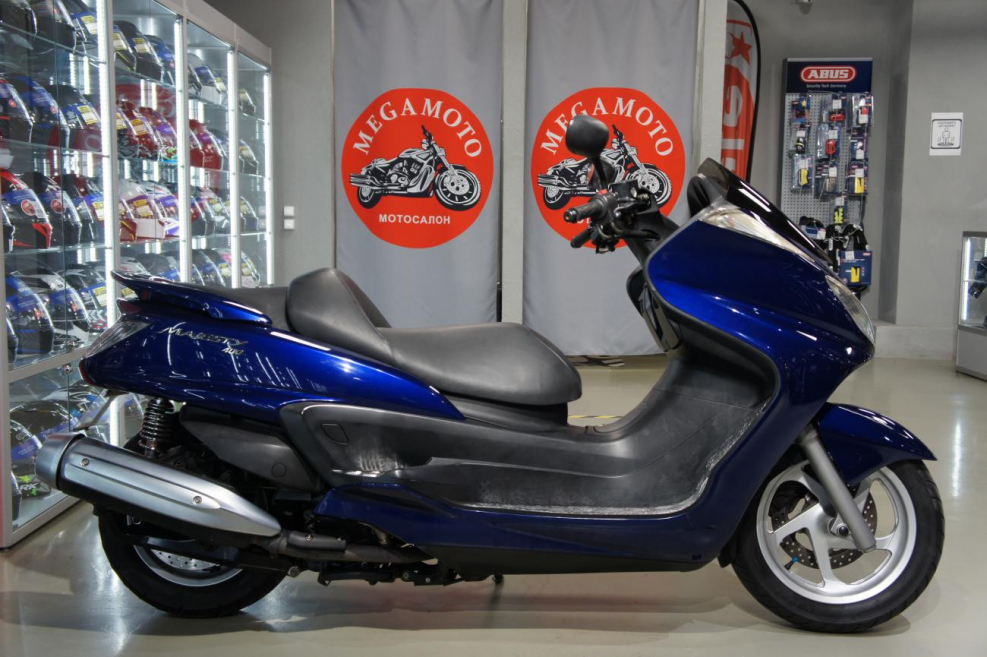 Yamaha Magesty 400
