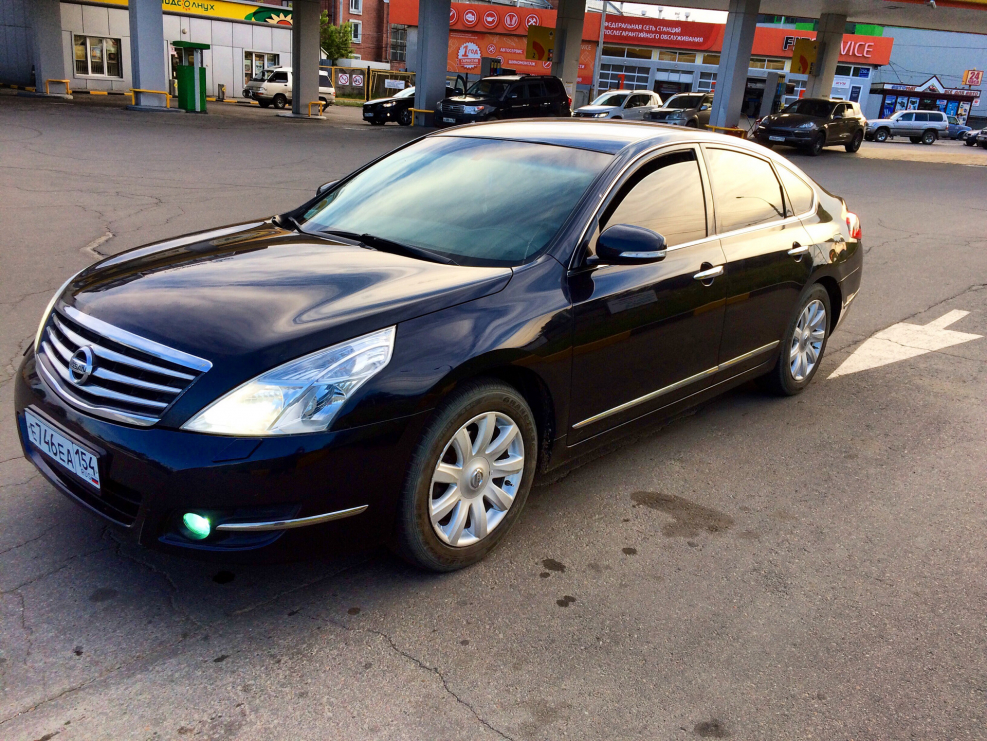 Nissan Teana j32