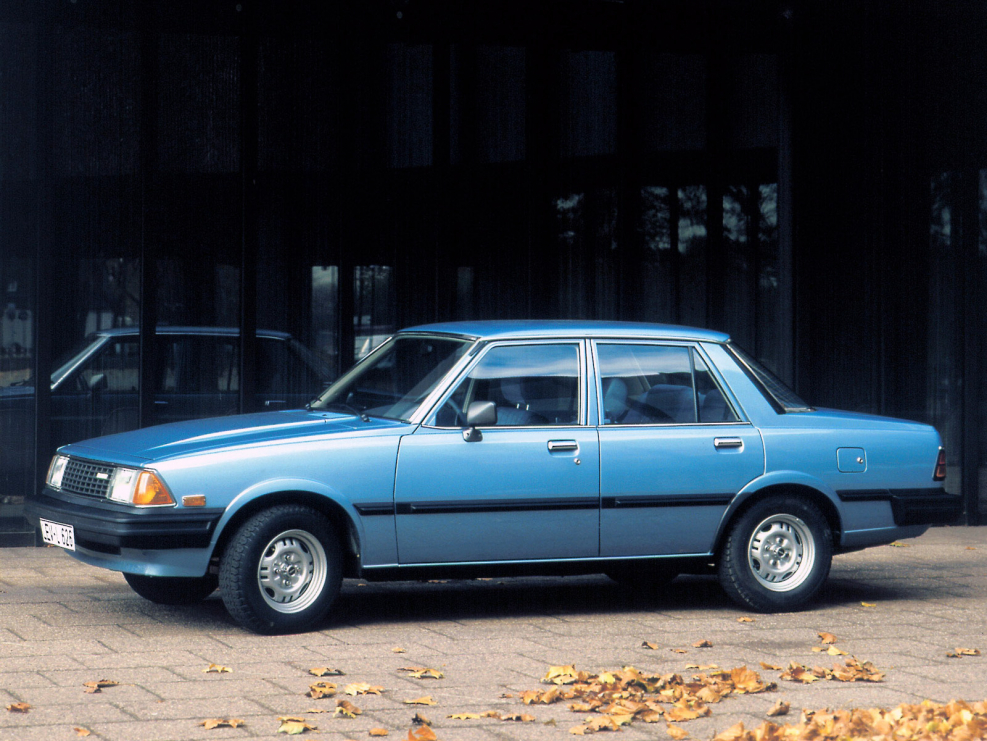 Мазда 626 1980 седан