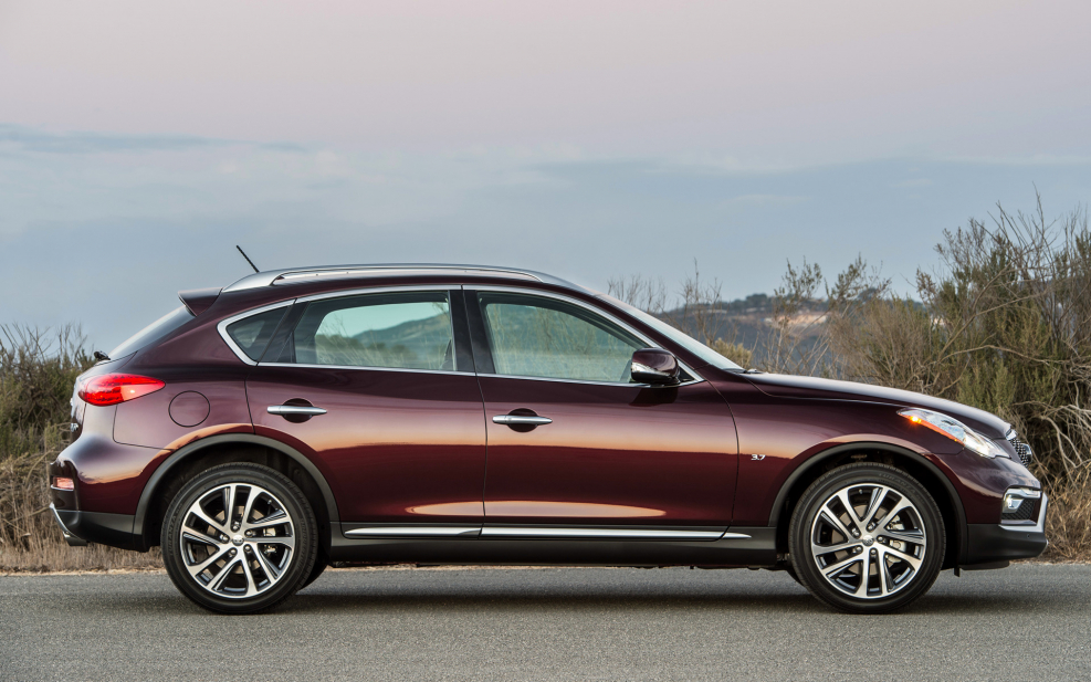 Машина Инфинити qx50