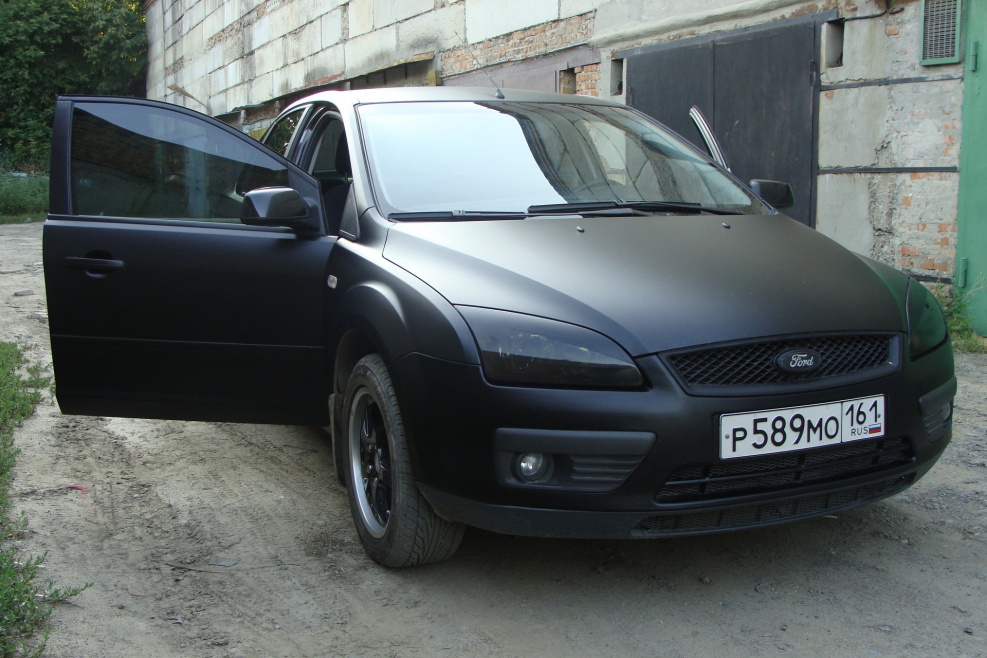 Ford Focus 2 черный матовый