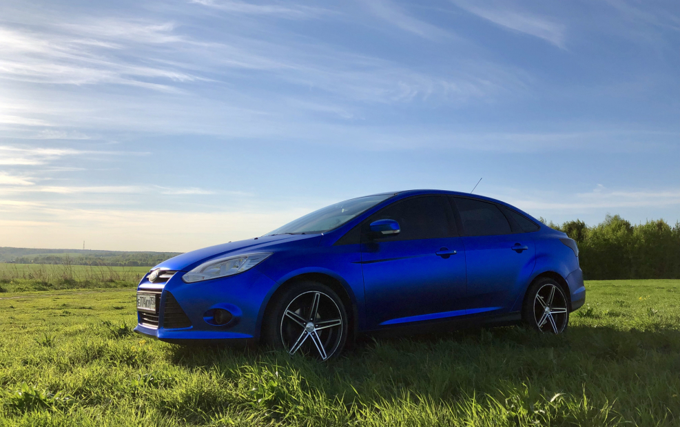 Ford Focus 3 голубой Drive