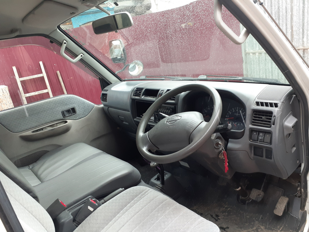Nissan Vanette салон 2012