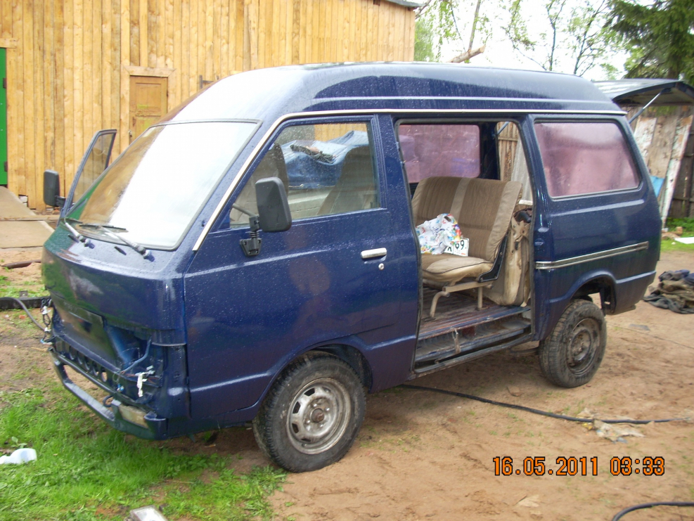 Nissan Vanette (1g)