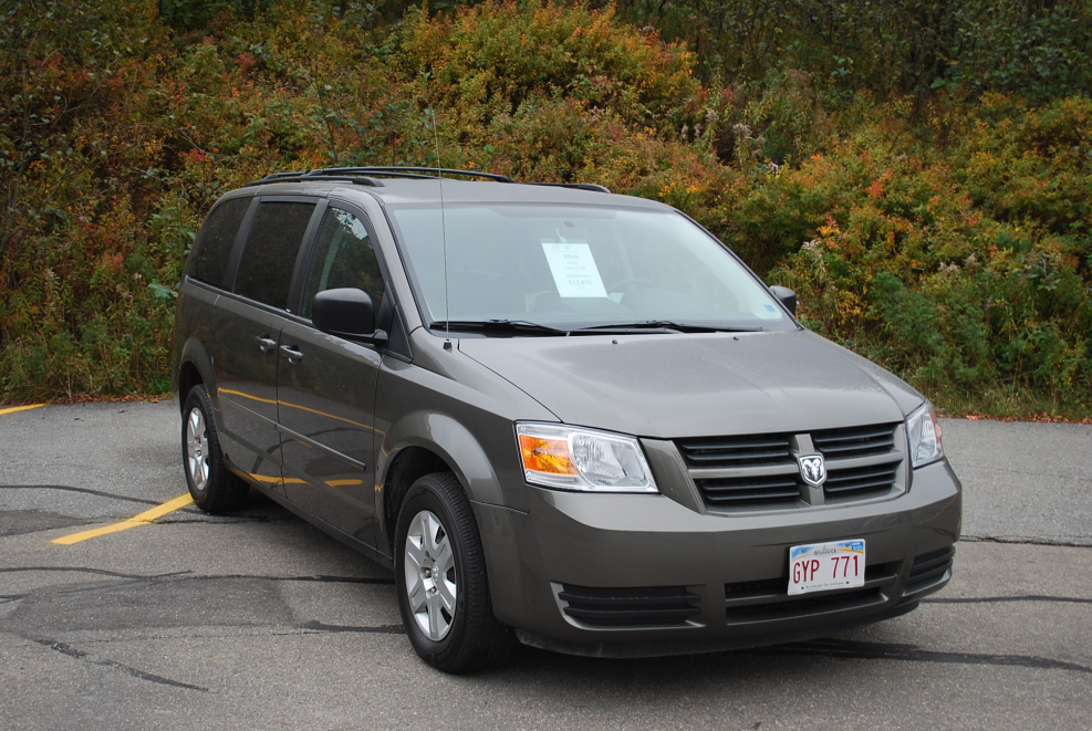 Dodge Grand Caravan 5 2009г. Зад серый