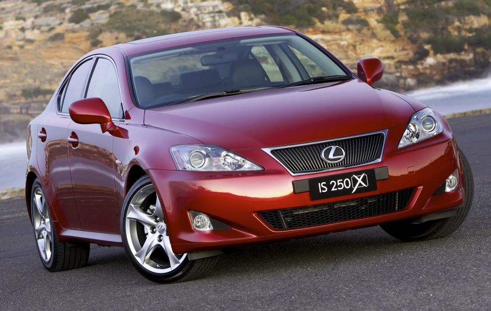 Lexus LS 250
