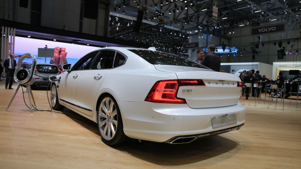 Volvo s90 r20