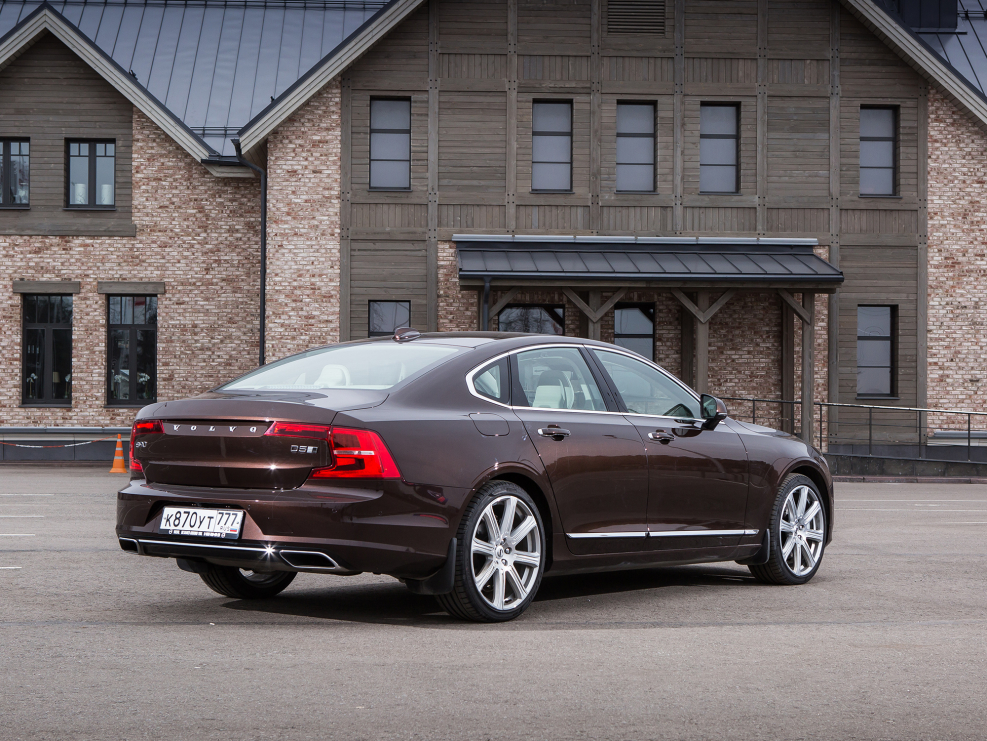 Volvo s90 i