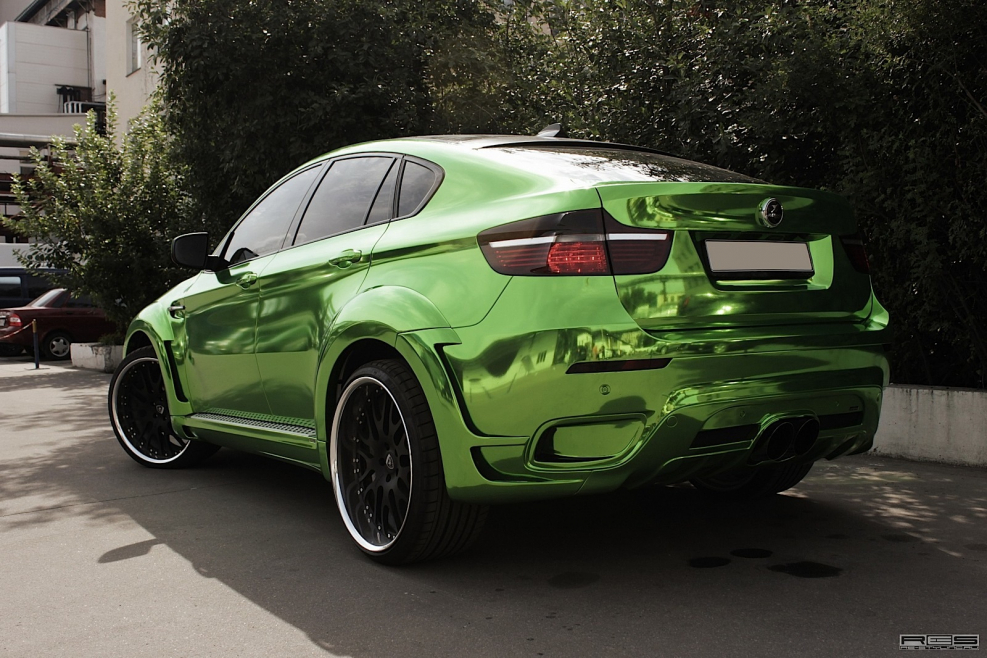 BMW x6 зеленый металлик